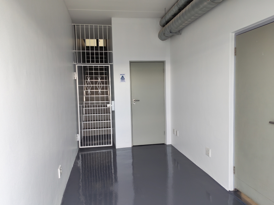 To Let Commercial Property for Rent in Firgrove Western Cape